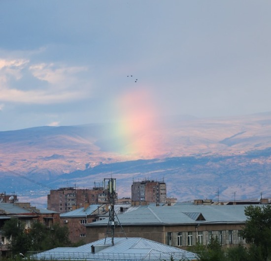 «Ծիածան՝ դեկտեմբերի կեսին».  Սուրենյանը լուսանկար է հրապարակել