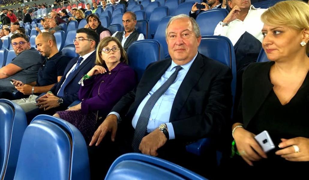 Արմեն Սարգսյանը Հռոմի Օլիմպիկ ստադիոնում հետևում է Ռոմա - Ատալանտա ֆուտբոլային հանդիպմանը