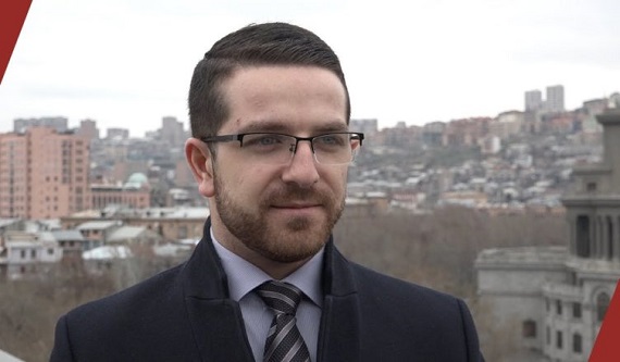 Կոռուպցիայի վերաբերյալ կոռուպցիայի կասկածանքով ձերբակալված փոխնախարարի դիպուկ գրառումը