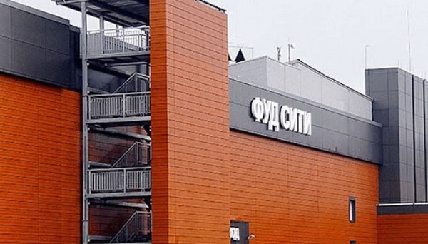 «Ֆուդ սիթի»-ում ոչ ոք իրավունք չունի սահմանել իր կարգերը, ու՞մ եւ ի՞նչ վաճառել․ Ժիրինովսկի 