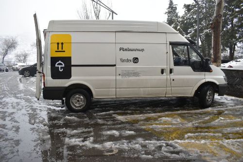 Բեռնափոխադրումների անվերջ խնդիրը Երևանում