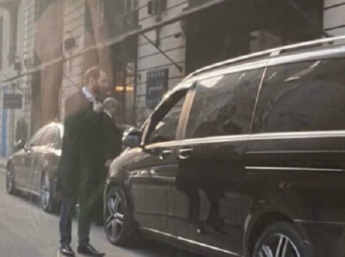 Փաշինյանը «Յասաման» ռեստորանում էր. հարակից փողոցների երթևեկությունը կանգնած էր