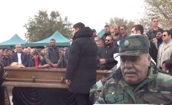 Սահմռկեցուցիչ դեպք. անհայտ անձինք քանդել են Մանվել Գրիգորյանի գերեզմանն ու հանել դին