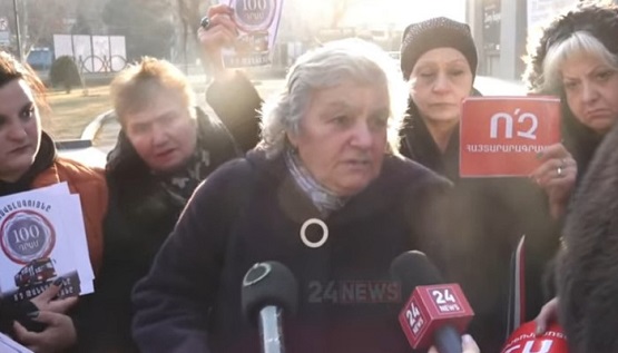 «Պետք է միասնաբար ոտքի կանգնենք ու փրկենք էս երկիրը»․ ԴՕԿ կուսակցության անդամներ