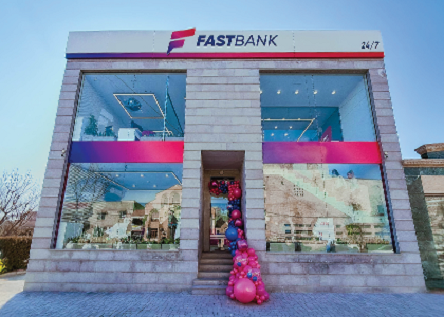 Ֆասթ Բանկը վերաբրենդավորել է Արտաշատ քաղաքի մասնաճյուղը