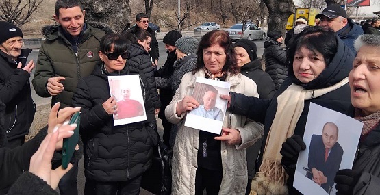 Vardan Ghukasyan’s supporters protest at U.S. Embassy