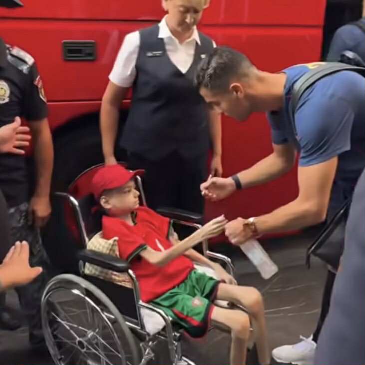 Կյանքից հեռացել է Կրիշտիանու Ռոնալդուի հետ հանդիպած փոքրիկ Արեգը