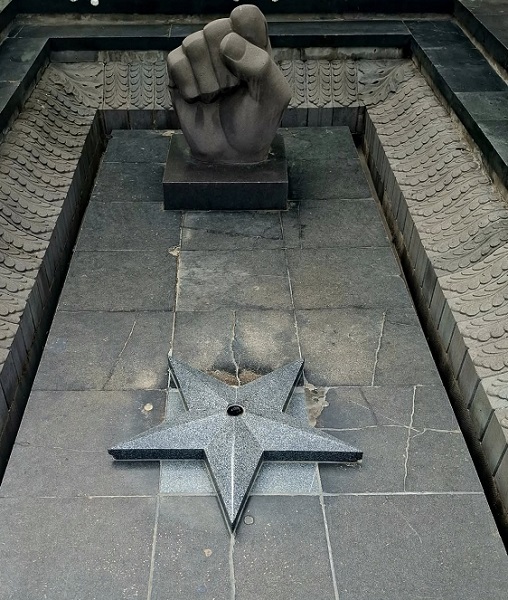 Նիկոլական սատանի՞ զմ, թե՞ գյումրվա անփութություն...Կարապետ Պողոսյան