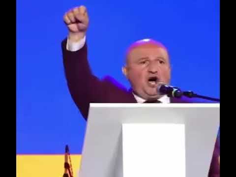 Ինձ տանում են կախաղան․․․Վարդան Ղուկասյանը երգում է