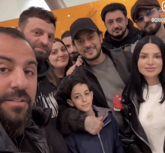 Ինչպե՞ս են ընկերներն ու հարազատները Գոռ Հակոբյանի որդուն օդանավակայանում ճանապարհում Գերմանիա
