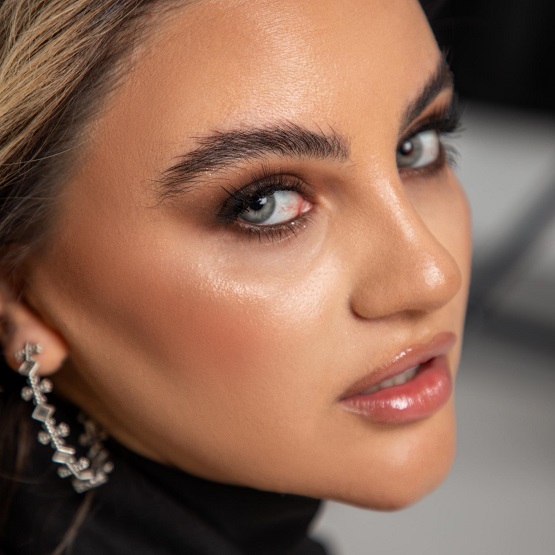 Շենքում լսվել են օգնության ճիչեր, բայց ոչ ոք չի միջամտել․ինչ է պատմել  հաղորդավարուհի Զառա Ղազարյանը