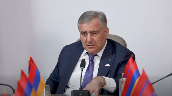 Հաջորդ վարչապետ Սամվել Կարապետյանը` հատուկ նախապատրաստական հանդիպման ժամանակ. «Մենք գալիս ենք աշխատելու 24/7 ռեժիմով՝ հանուն փոփոխությունների հայերի համար»