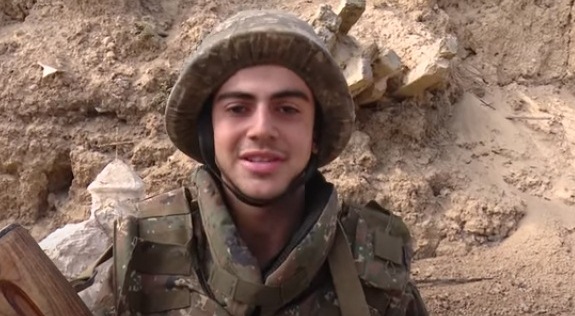 19 տարեկան իմ տարիքակիցների հետ այստեղ եմ, որ վերջ տանք այս հարցին. կադրեր՝ առաջնագծից