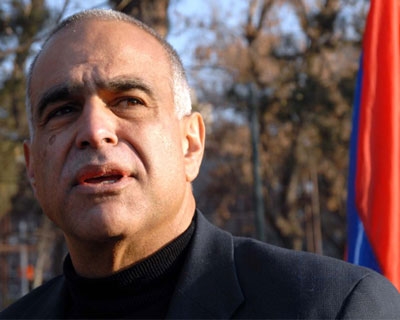 Raffi Hovannisian meets Armenia-Accredited Ambasadors