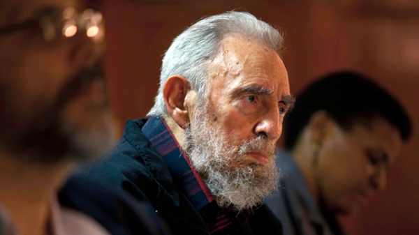 Фидель Кастро впервые за девять месяцев появился на публике