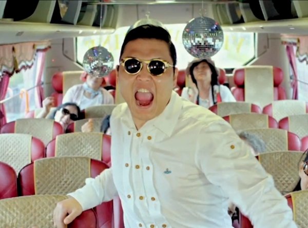 Лидер Кореи присягнула в Gangnam Style