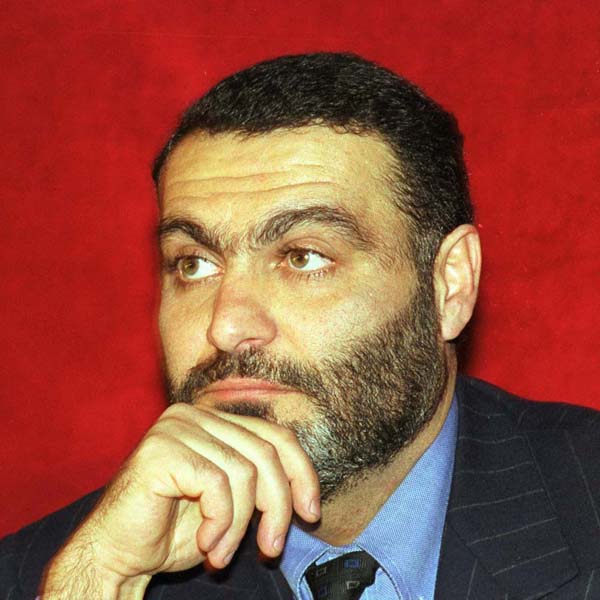 Վազգեն Սարգսյանի հերոսությունների ու նրա հիշատակն անարգող դավաճանների մասին