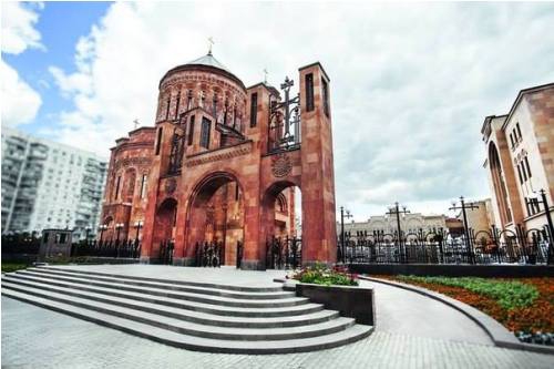 Մոսկվայում բացվել է  Հայոց առաջնորդանիստ եկեղեցին.Ո՞վ է հեղինակը