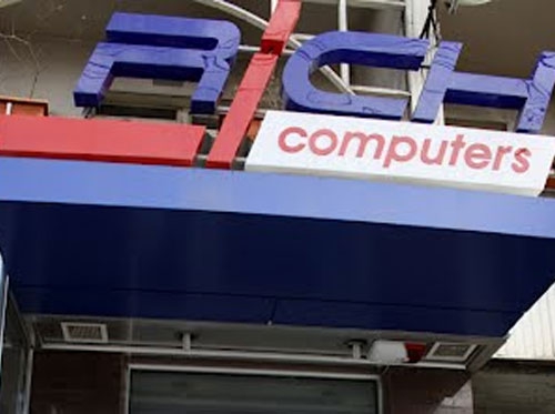 Ցինի՞զմ. Քաղաքացին  մեղադրում է RICH համակարգչային խանութին