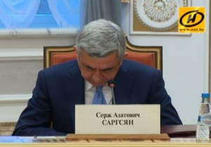 ԱՊՀ ղեկավարների նիստին Սերժ Սարգսյանը ննջել էր