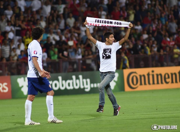 Armenia-Portugal match pitch invader: World must know Armenia has political prisoners 