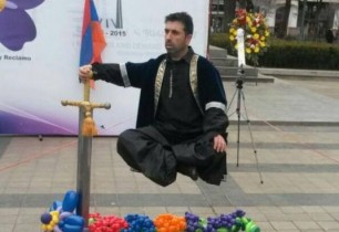 Արգենտինահայ աճպարարը ոգեկոչել է Հայոց ցեղասպանության 100-րդ տարելիցը