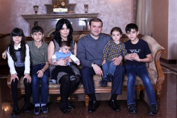 Ընտանիքս Երևանում է, ոչ մի տեղ չենք գնացել ու չենք էլ պատրաստվում մեկնել. Տարոն Մարգարյան