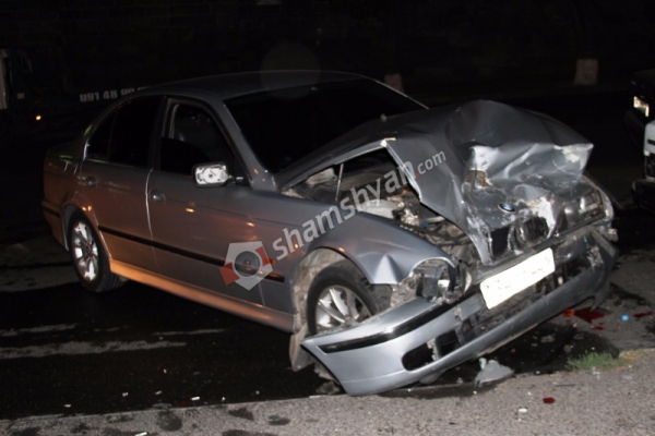 Խոշոր ու շղթայական ավտովթար Երևանում. անչափահաս վարորդը վթարից հետո դիմել է փախուստի. shamshyan.com
