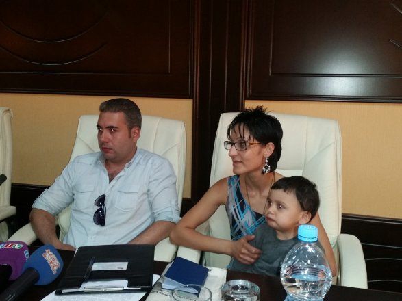 Վահան Մարտիրոսյանի` գեյ լինելու մասին նրա կնոջ հայտարարությունը համաձայնեցված է հենց իր հետ