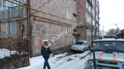 Այսօր Երևանում մահացած 22-ամյա տղայի հայրը սպառնում է պայթեցնել ինչ-որ անձանց.shamshyan.com