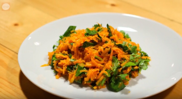 How to cook salad with pumpkin