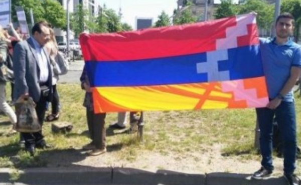 Գերմանիայում ադրբեջանցի քաղաքական էմիգրանտները միացել են ԼՂՀ-ի աջակցության ակցիային