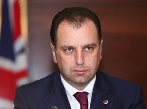 Վիգեն Սարգսյանը հեռանում է Հայաստանից