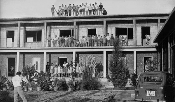 Հայկական «Քամփ Արմեն» մանկատունը կվերակառուցվի իր սկզբնական տեսքով