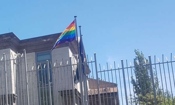 Երևանում ծածանվում է սեռական փոքրամասնությունների դրոշը