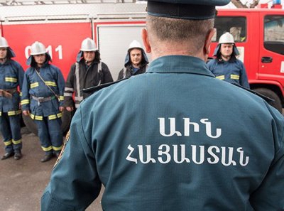 Բնակիչը մահճակալից ընկել է հատակին. մեկնել է մեկ մարտական հաշվարկ