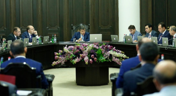 «Ընենց որ, քիչ ծխեք». գործադիրն ընդունեց ծխելու դեմ պայքարի ռազմավարությունը