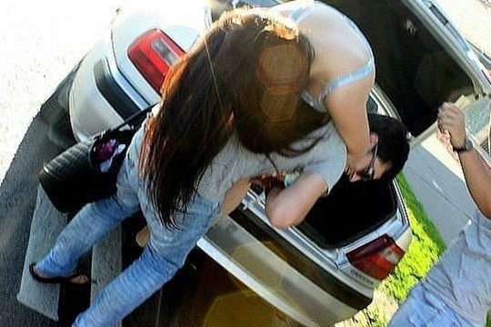 Գեղարքունիքում տղամարդը աղջիկ ուզելու ժամանակ ծնողների աչքի առաջ «փախցրել» է մերժող աղջկան