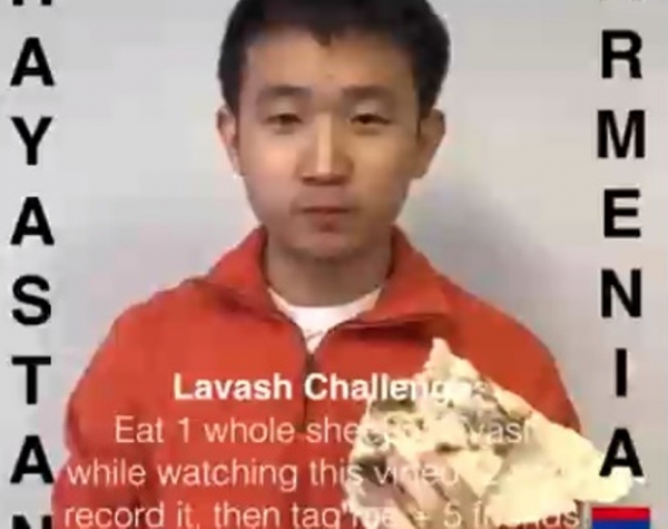 Китайский актер объявил lavash challenge