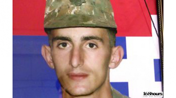 Ապրիլի երկուսի կեսգիշերին ես նրա ձայնը լսեցի, օգնություն էր կանչում.Զոհված զինվորի մայրը պատմում է