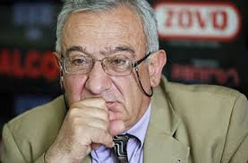 Մենք մեր տան մեջ օտար եղանք.բարո՛վ գաք ու կառավարեք.Գրականագետը՝ երիտասարդ ցուցարարներին