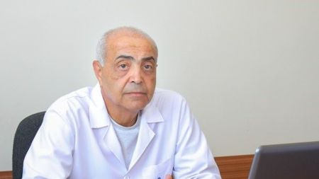 Եթե ես պատահական անցորդ եղած լինեի, գուցե ձեռքս թափ տայի եվ ըմբռնումով մոտենայի