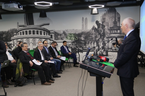 Երևանում մեկնարկել է միջազգային տնտեսական գիտաժողովը՝ առաջատար գիտնականների մասնակցությամբ